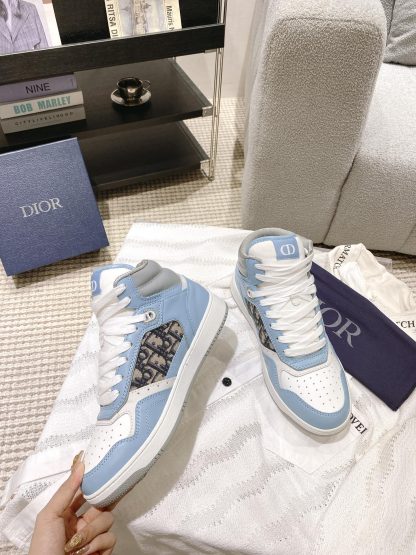 Dior Light Blue High-Top B27 Couple Casual Shoes - Image 2