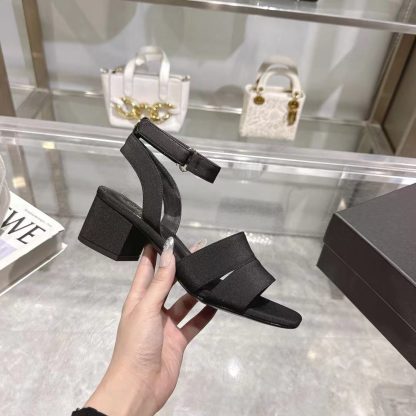 Chanel black spring and summer new classic sandals, heel height 5cm - Image 2