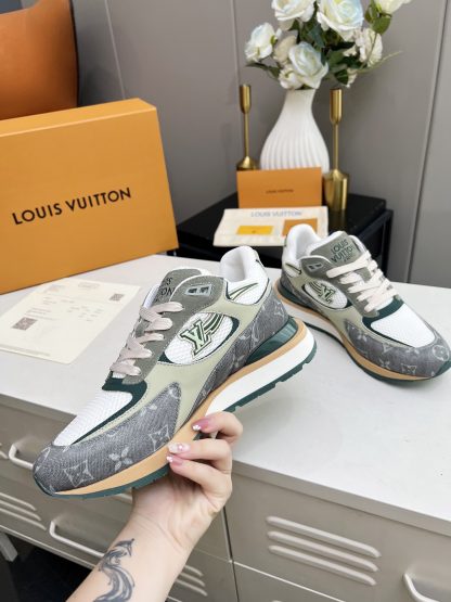 Louis Vuitton breathable diamond mesh sneakers - Image 3