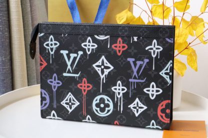 Louis Vuitton Classic POCHETTE VOYAGE Medium Handbag - Image 2