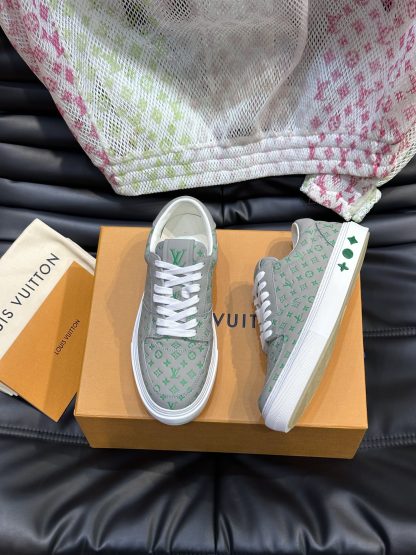 Louis Vuitton men's high-end casual sports shoes - Image 2