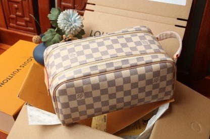 Louis Vuitton cosmetic bag toiletry bag series DOPP toiletry bag - Image 4