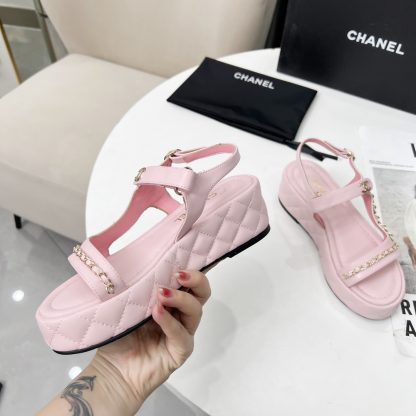 Chanel Spring and Summer Pink Dancing Shoes Series New European and American Catwalk Sandals - Image 2