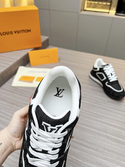 Louis Vuitton new runaway men's breathable sneakers - Image 3