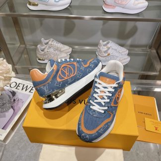 Louis Vuitton Neo Run Away sneakers