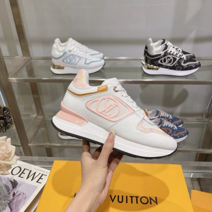 Louis Vuitton Neo Run Away sneakers - Image 3