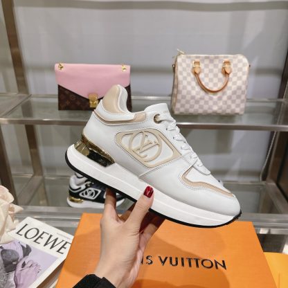 Louis Vuitton Neo Run Away sneakers - Image 3