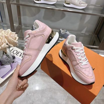 Louis Vuitton Neo Run Away sneakers - Image 3