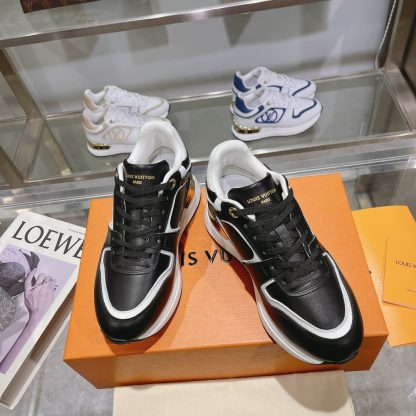 Louis Vuitton Neo Run Away sneakers - Image 2