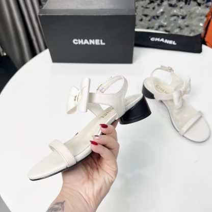 Chanel Spring/Summer Dancing Shoes Collection White Sandals with Bowknot Heel Height 3.5cm - Image 2