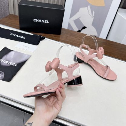 Chanel Spring/Summer Dancing Shoes Collection Pink Bow Sandals Heel Height 3.5cm - Image 2