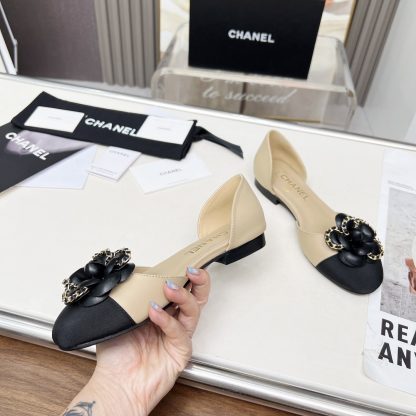 Chanel apricot spring and summer dance shoes series new custom camellia sandals heel height 1.5cm - Image 2
