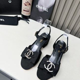 Chanel black spring and summer celebrity temperament super durable thick heel sandals