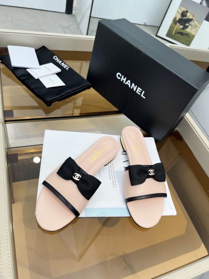 Chanel spring and summer pink with cute bow flat sandals