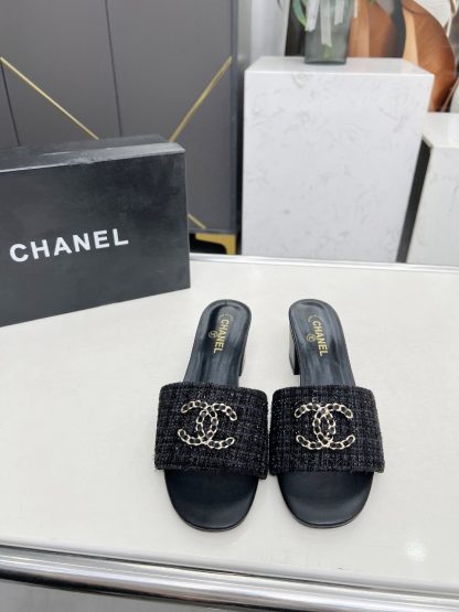 Chanel 2025 new black fabric sheepskin thick heel sandals - Image 2