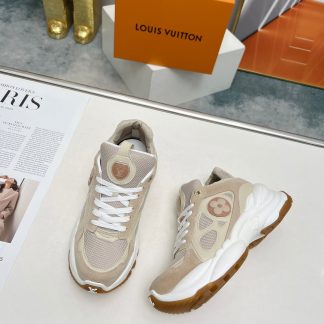 Louis Vuitton Run55 sneakers