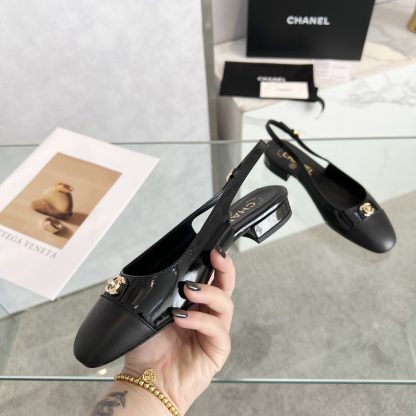 Chanel's black early spring dance shoes series new products are pleasing small round head slim sandals - Image 2