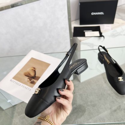 Chanel's new black matte early spring dance shoes series: lovely small round head slim sandals - Image 2