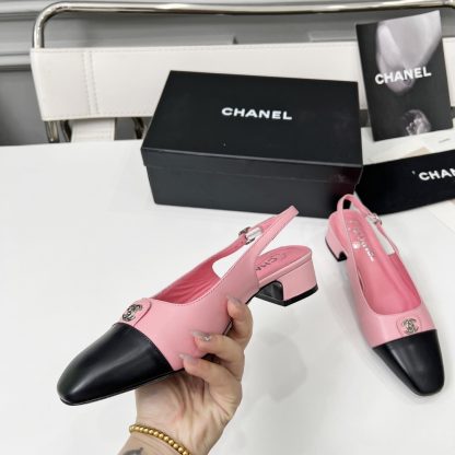 Chanel Early Spring Dance Shoes Series New Small Round Head Pink Retro Feeling Sandals - Image 2