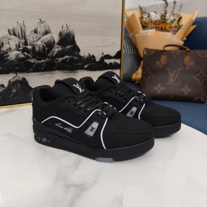 Louis Vuitton Trainer Velcro Low-top Sneakers - Image 2