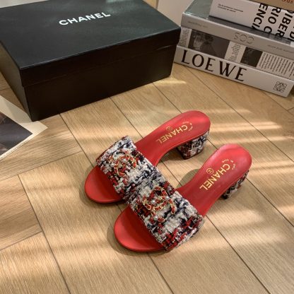 Chanel's new spring and summer red goddess elegant and durable thick-heeled sandals - Image 2