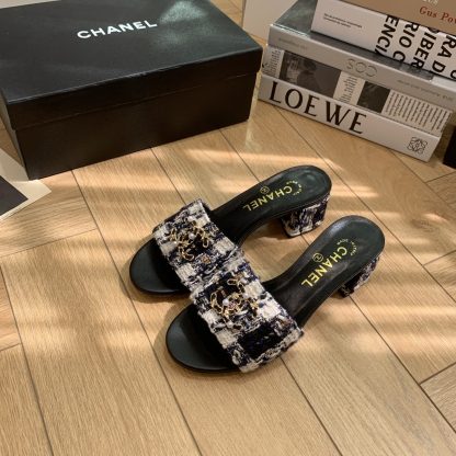 Chanel spring and summer new black goddess elegant and durable thick heel sandals - Image 2