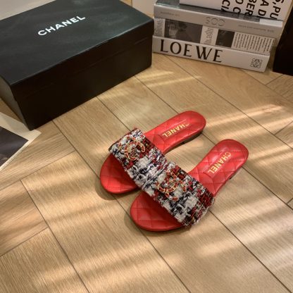 Chanel Spring and Summer New Red Goddess Elegant Flat Sandals - Image 2
