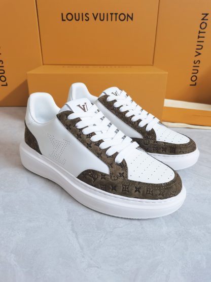 Louis Vuitton classic casual sports sneakers - Image 2