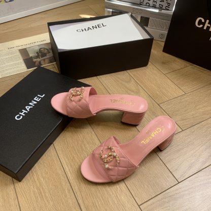 Chanel spring and summer new pink characteristic lady temperament durable thick heel sandals heel height 4.5cm - Image 2