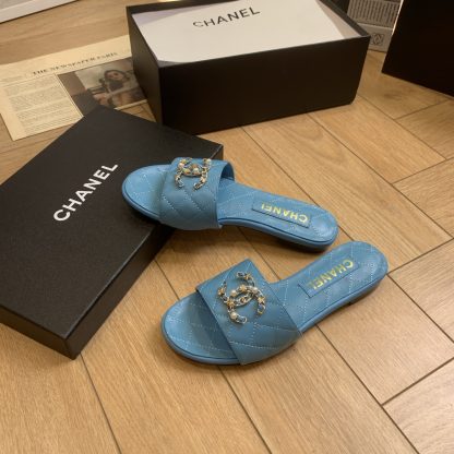 Chanel's new blue spring and summer style flat sandals with ladylike temperament - Image 2