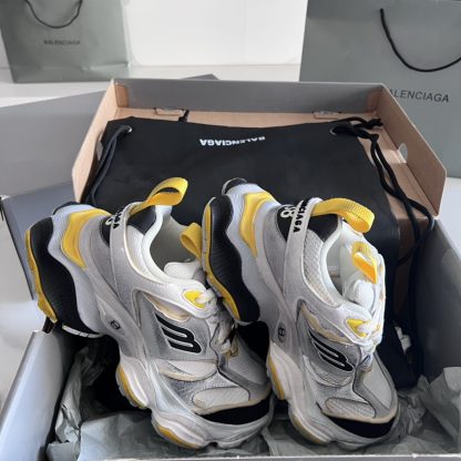 Balenciaga CARGO 23ss runway sneakers - Image 2
