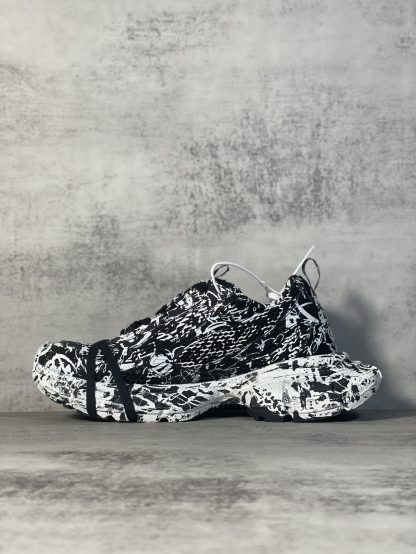 Balenciaga trendy retro dad shoes - Image 2