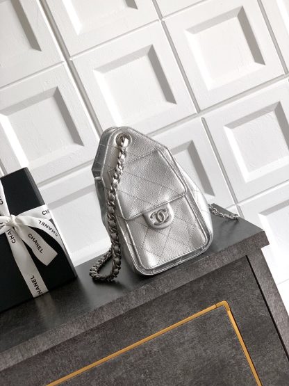 Chanel bag style hippie hobo shiny silver bag - Image 2