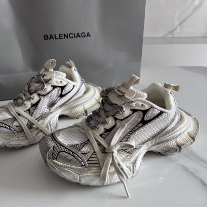 Balenciaga Phantom Trend Running Shoes - Image 2
