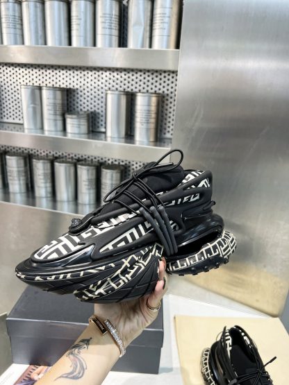 Balenciaga Fashion Bullet Shoes - Image 2