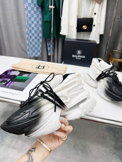 Balenciaga Fashion Bullet Shoes - Image 2