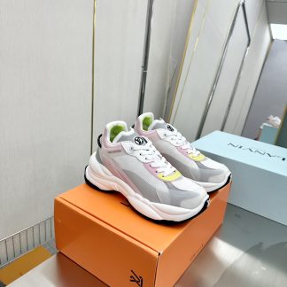 Louis Vuitton Run 55 sneakers
