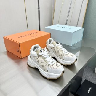 Louis Vuitton Run 55 sneakers