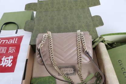 Gucci Marmont Fashion Classic Handbag - Image 2