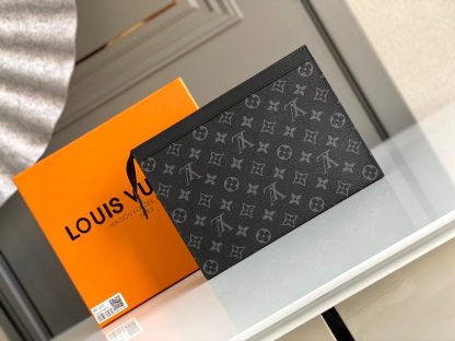 Louis Vuitton POCHETTE VOYAGE Medium Handbag - Image 2