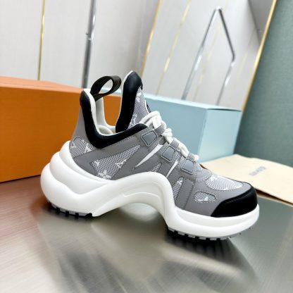 Louis Vuitton casual sports shoes - Image 2