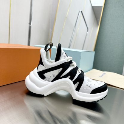 Louis Vuitton casual sports shoes - Image 2
