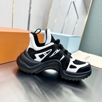 Louis Vuitton casual sports shoes - Image 2