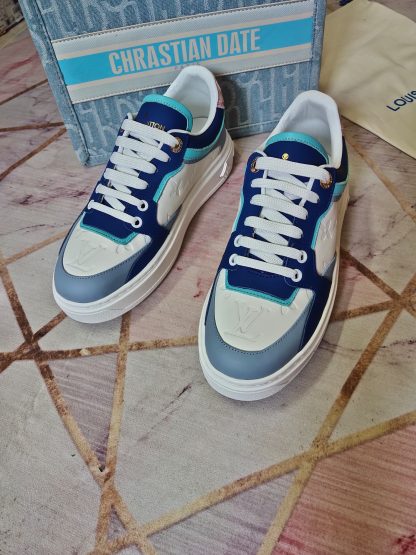 Louis Vuitton's new white thick-soled shoes for early spring - Image 2