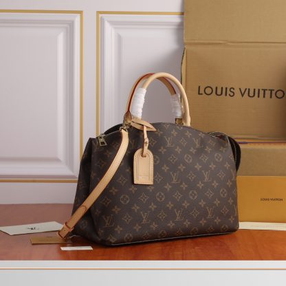 Louis Vuitton Petit Palais Tote Bag - Image 2