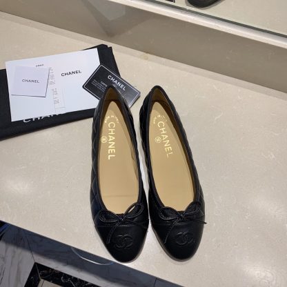 Chanel fashion item black elegant exquisite ballet shoes - Image 2