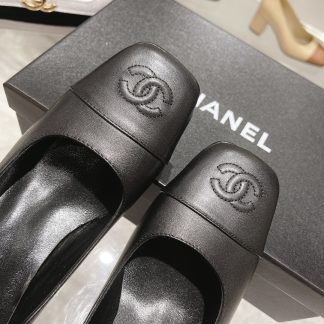 Chanel new black classic retro classic round toe shoes heel height 6.5cm