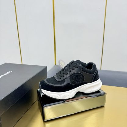 Chanel men's and women's couple's pure black classic sports casual dad shoes - Image 2