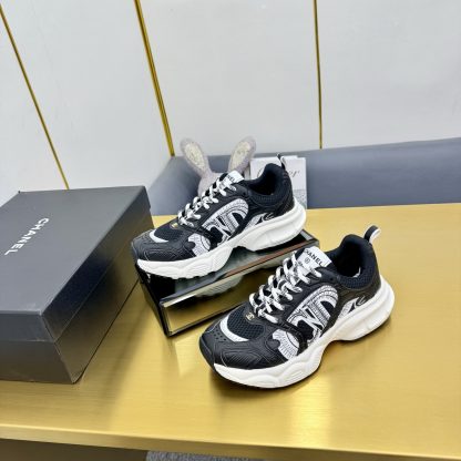 Chanel men's and women's couple's black and white classic breathable versatile casual dad shoes - Image 2