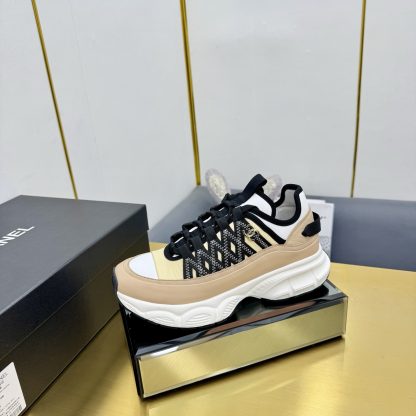 Chanel men's and women's couple's brown and black classic sports casual dad shoes - Image 2